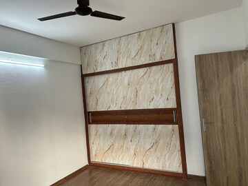 2 BHK Apartment For Rent in Vatika INXT Emilia floors, Sector 82