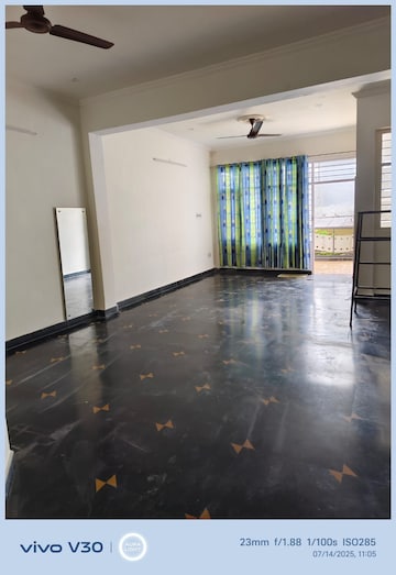 Room in 1 BHK Independent House at Gomti Nagar – for Rent