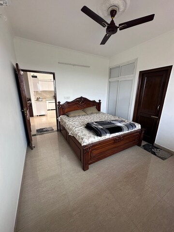 Bedroom in 2 BHK Apartment at Sector 6 – for Rent