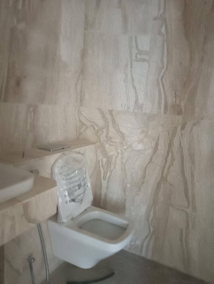 Bathroom, rustomjee-crown 4 Bedroom 2500 Sq.Ft. Apartment In Prabhadevi Mumbai 8951261