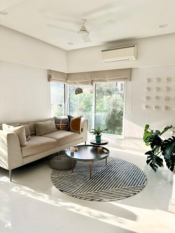 Master Bedroom in 3 BHK Apartment at Ekta Trinity, Santacruz West – for Rent