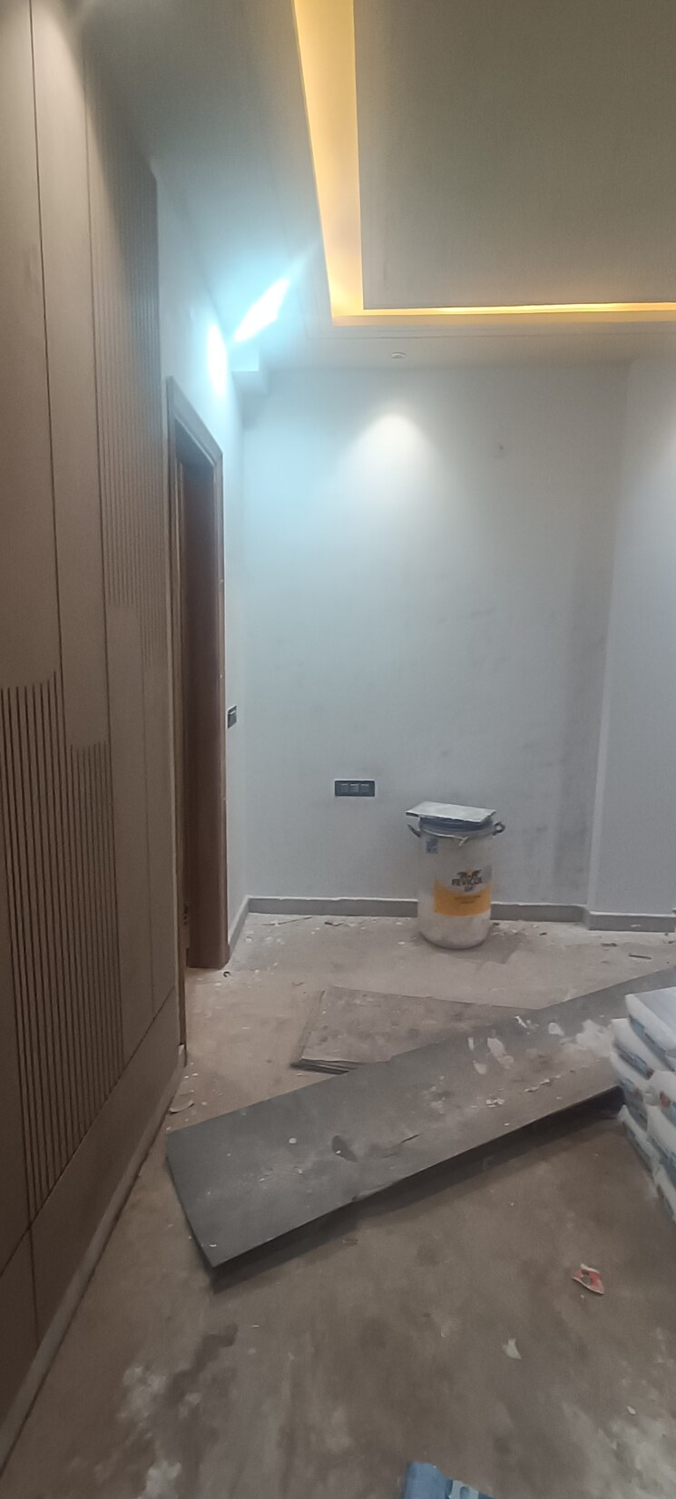 Bathroom, deep vihar 3 Bedroom 120 Sq.Mt. Builder Floor In Deep Vihar Delhi 8951282