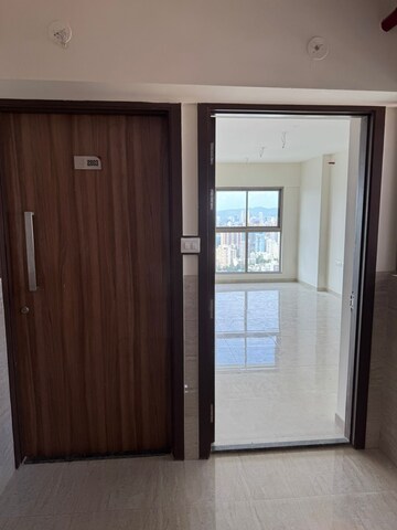 Room in 2 BHK Apartment at Rajesh Raj Infinia, Malad West – for Rent