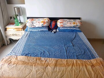 Bedroom in 4 BHK Apartment at Prarthna Heights, Parel – for Sale