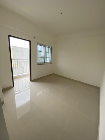 Room in 2 BHK Apartment at Mihan – for Rent