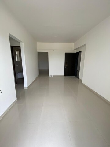 Room in 2 BHK Apartment at Mihan – for Rent