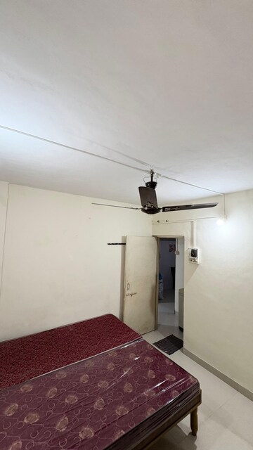 Room in 1 BHK Apartment at Ganga Puram CHS, Viman Nagar – for Rent