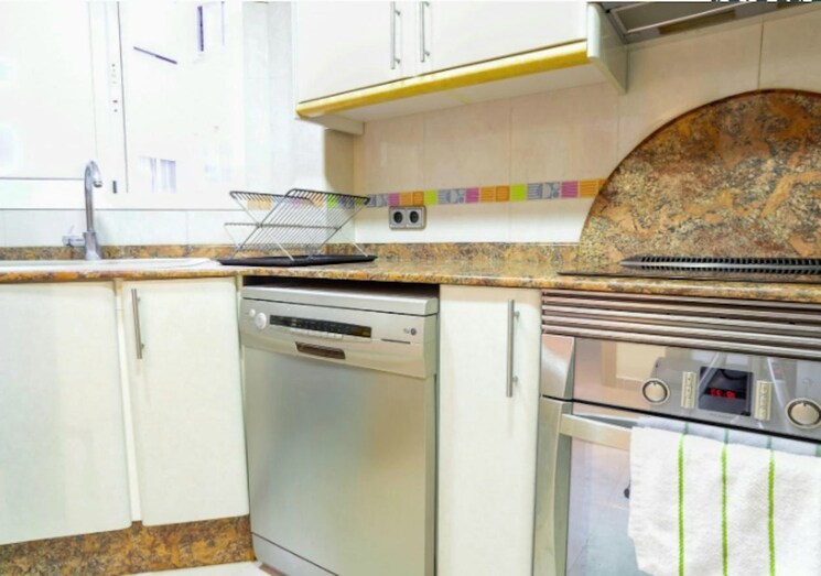 Kitchen, lucky-home-mulund-west 4 Bedroom 1100 Sq.Ft. Apartment In Mulund West Mumbai 8951350