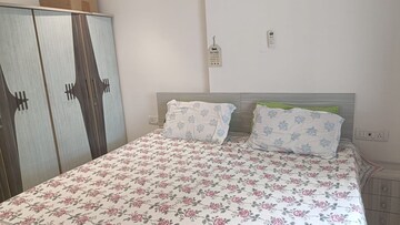 Bedroom in 2 BHK Apartment at Ajanta Apartment Bandra, Bandra West – for Rent