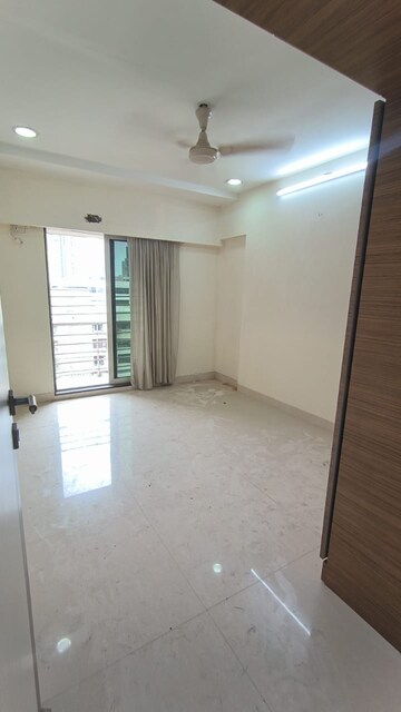2 BHK Apartment For Rent in Sugee Atharva, Prabhadevi