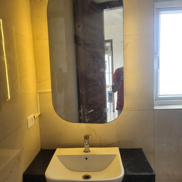 Bathroom in 2.5 BHK Builder Floor at M3M Soulitude, Sector 89 – for Rent