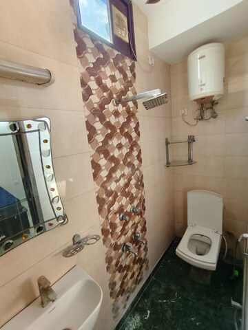 Bathroom in 2 BHK Builder Floor at Lajpat Nagar ii – for Rent