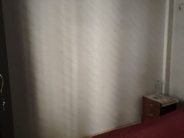 Room in 1 BHK Apartment at Suchidham Complex, Goregaon East – for Rent
