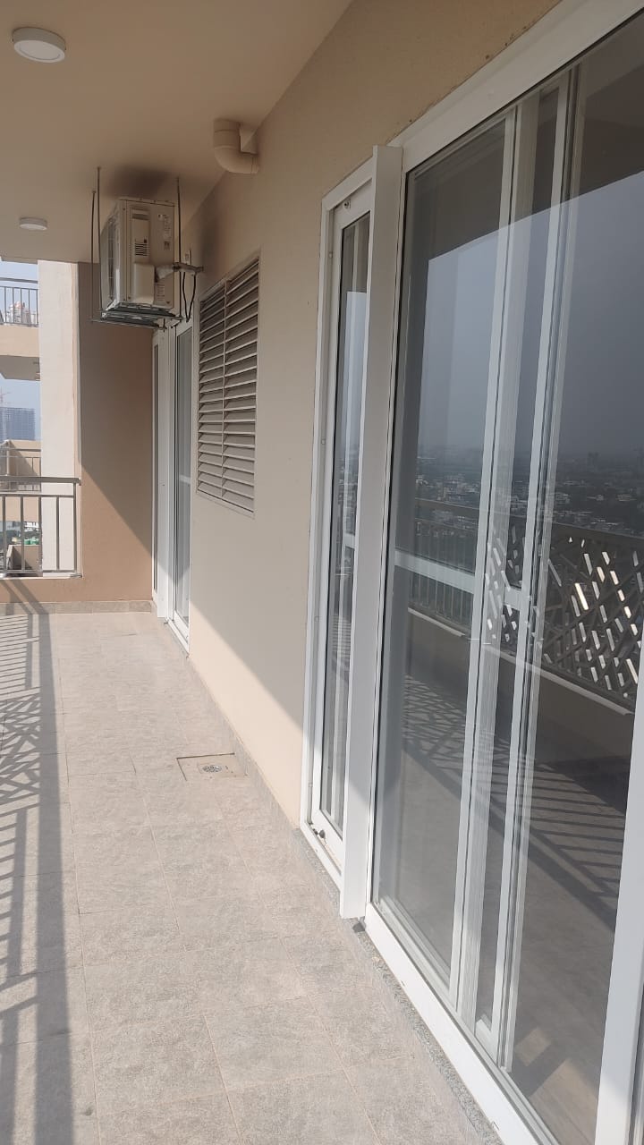 2.5 BHK + Study Room Apartment For Rent in Aims Golf City