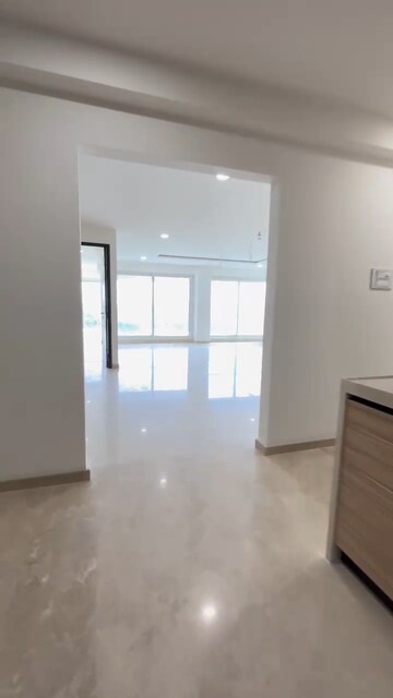 Room in 4 BHK Apartment at Ajmera Prive, Juhu – for Sale
