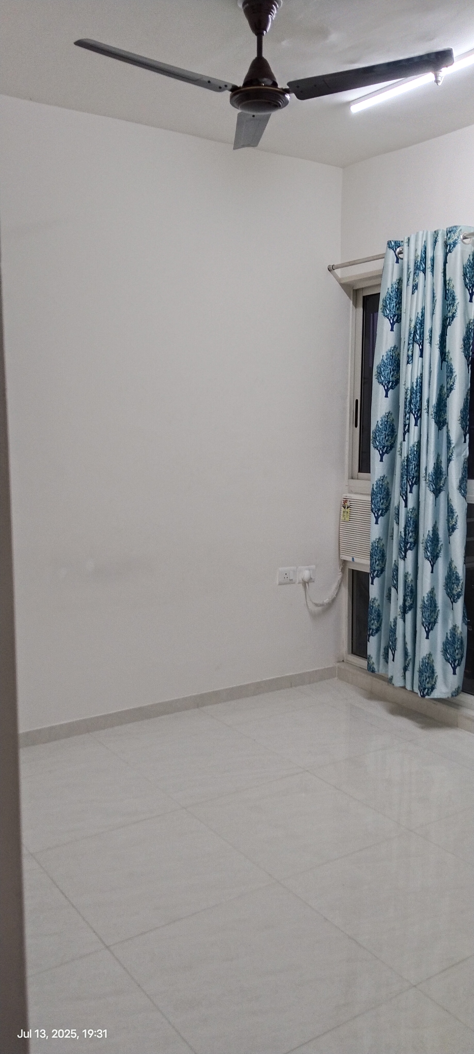 2 BHK Apartment For Rent in Lodha Crown Taloja Quality Homes