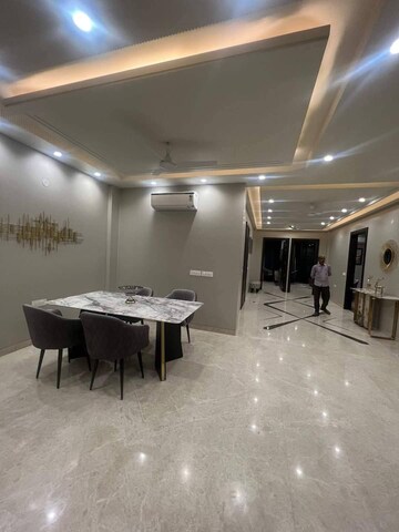 Living Room in 2 BHK Builder Floor at Sector 21 – for Rent