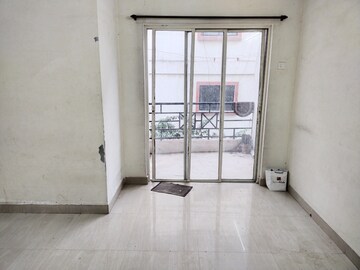 Living Room in 1 BHK Apartment at Tingre Nagar – for Rent