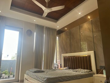 Bedroom in 3 BHK Builder Floor at Ansal Sushant Apartments, Sushant Lok I – for Sale