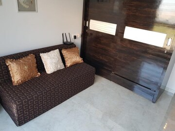 Bedroom in 2 BHK Apartment at Lodha Amara, Kolshet Road – for Rent