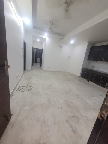 3 BHK Builder Floor For Rent in Chattarpur