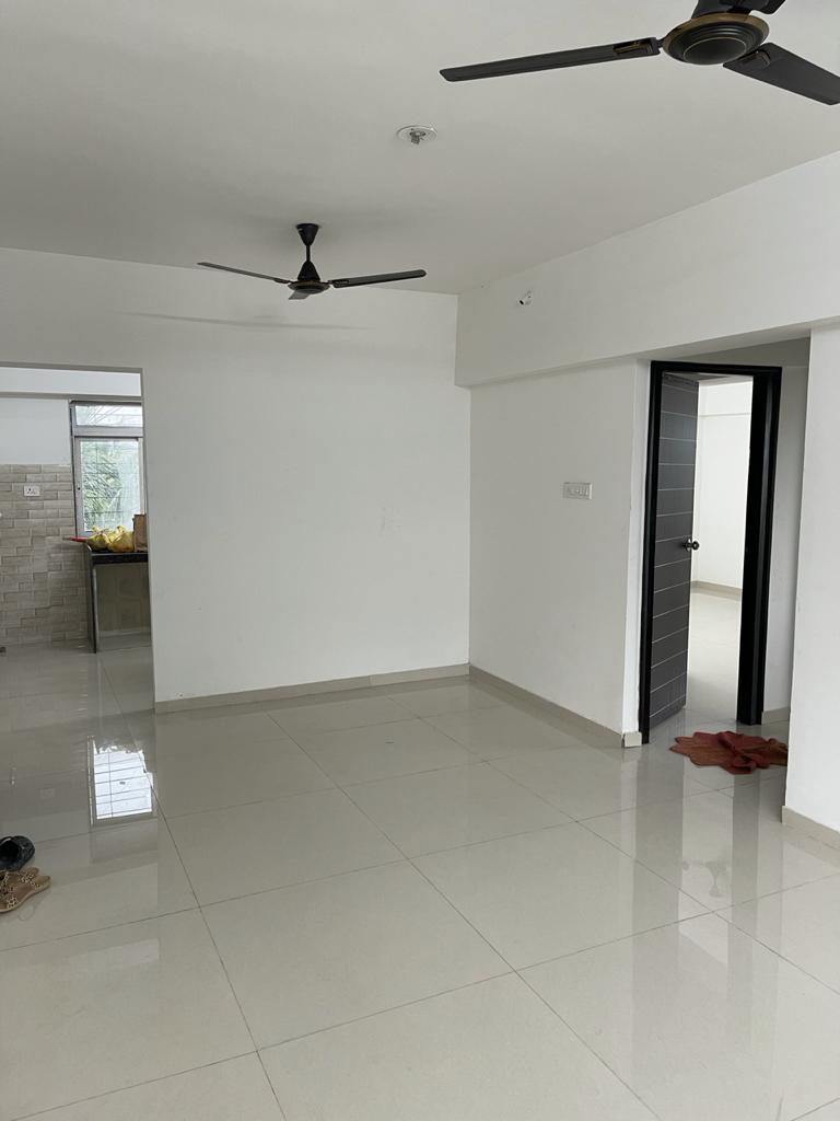 2 BHK Apartment For Rent in Je and Vee Vrindavan
