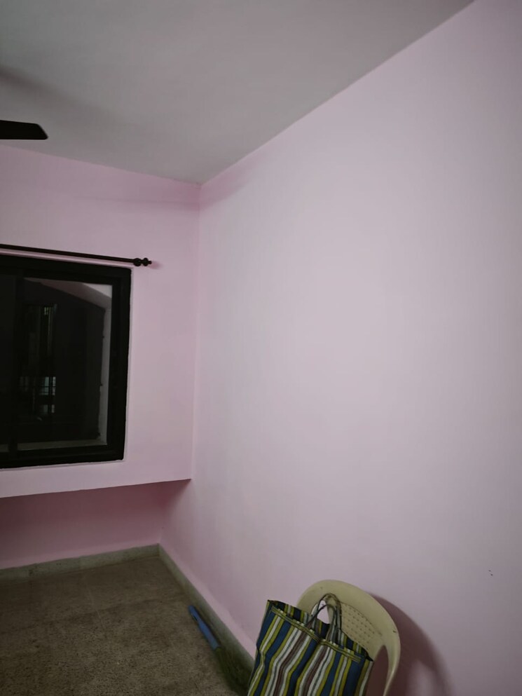 Room, dadar west 1 Bedroom 400 Sq.Ft. Apartment In Dadar West Mumbai 8951568