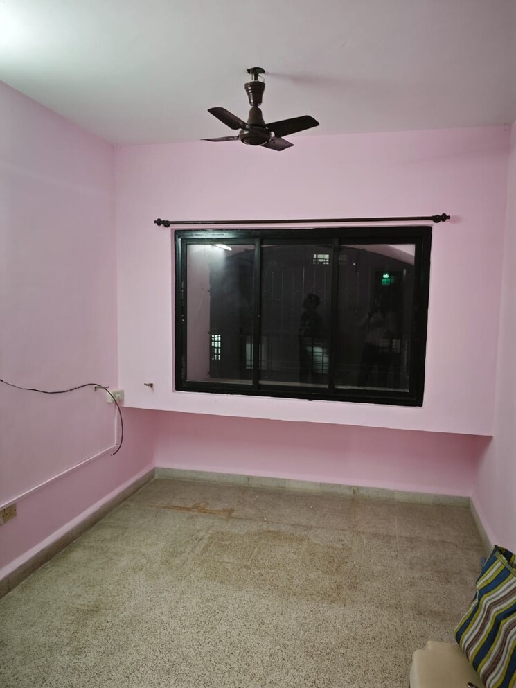 Room, dadar west 1 Bedroom 400 Sq.Ft. Apartment In Dadar West Mumbai 8951568