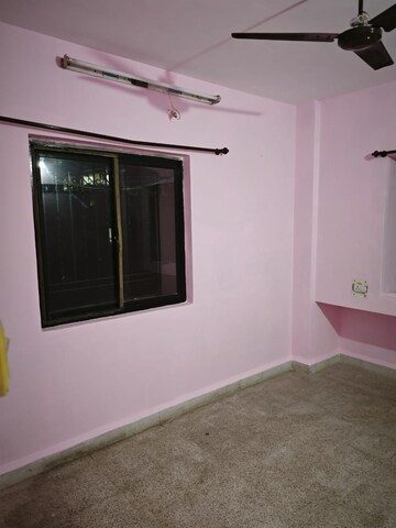 Room in 1 BHK Apartment at Dadar West – for Rent