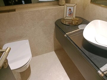 Furnished Amenities in 4 BHK Apartment at Lodha The Park, Worli – for Sale