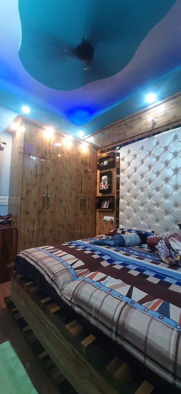 Staircase in 3 BHK Builder Floor at Land Craft Golf Links Apartment Phase 2, Pandav Nagar – for Sale