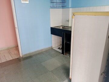 Room in 1 BHK Apartment at Lok Upvan Apartment Phase 2, Vasant Vihar – for Rent