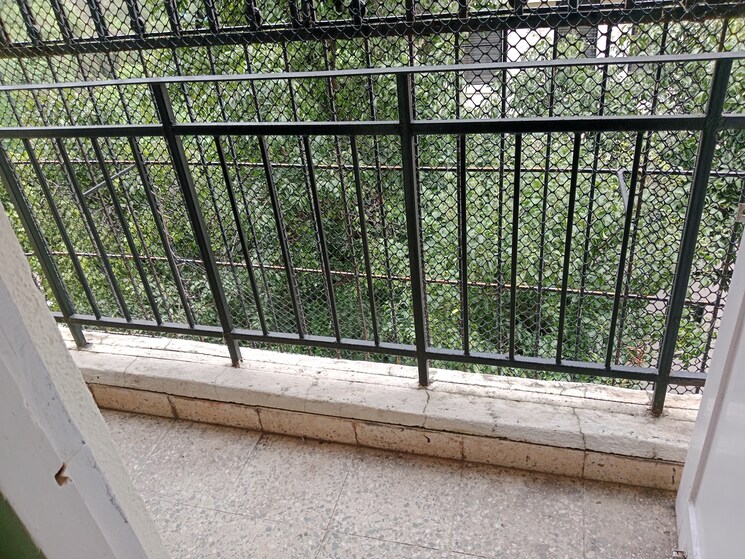 Balcony, lok-upvan-apartment-phase-2 1 Bedroom 440 Sq.Ft. Apartment In Vasant Vihar Thane 8951671