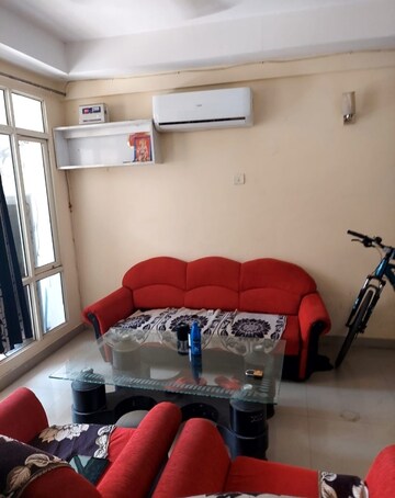 Furnished Amenities in 2.5 BHK Apartment at Today Ridge Residency, Sector 135 – for Rent