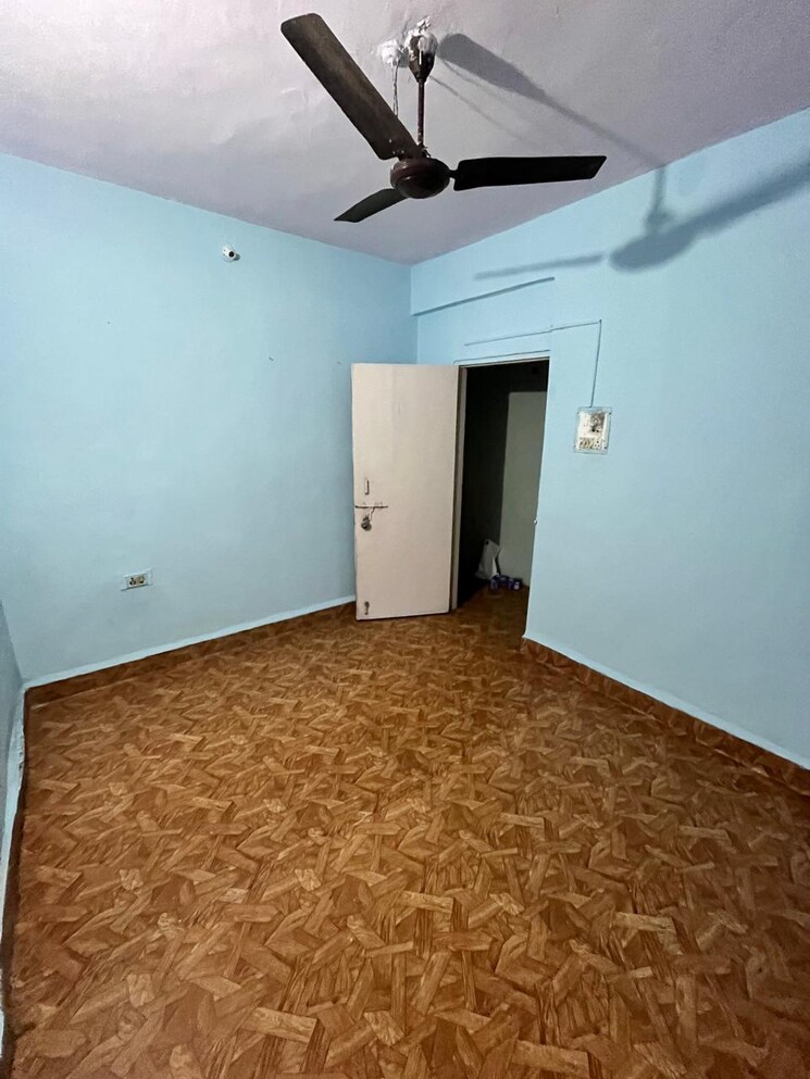 Room, sector 16 kopar khairane 2 Bedroom 1000 Sq.Ft. Apartment In Sector 16 Kopar Khairane Navi Mumbai 8951658