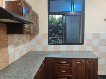 Living Room in 2 BHK Builder Floor at DLF The Icon, Dlf Phase V – for Rent