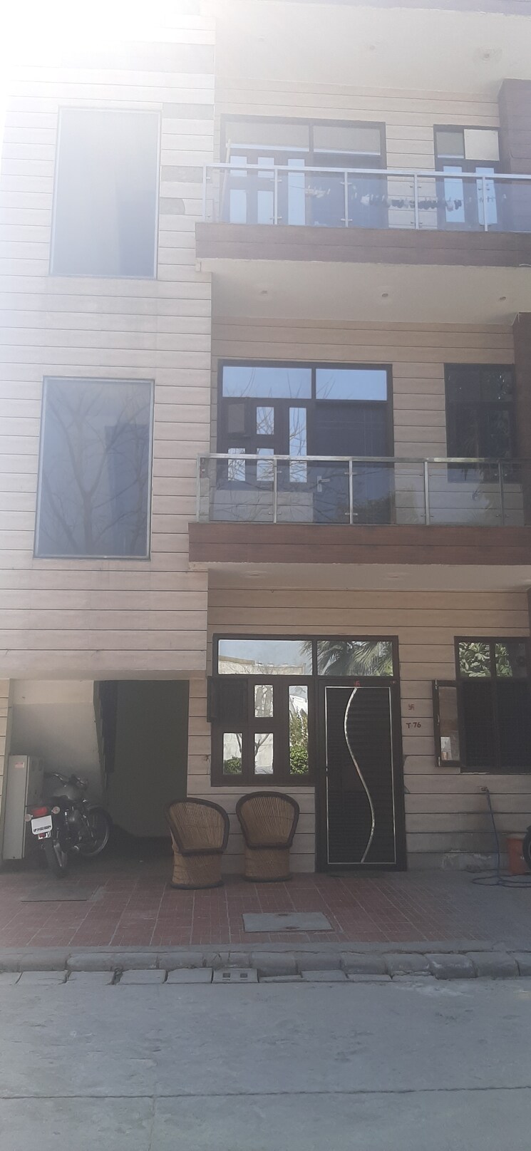 Bathroom, land-craft-golf-links-apartment-phase-2 3 Bedroom 100 Sq.Yd. Builder Floor In Pandav Nagar Ghaziabad 8951646