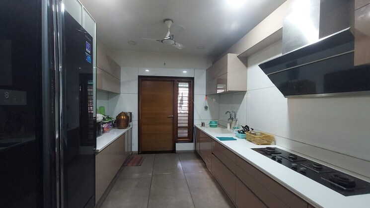 Kitchen, satellite 4 Bedroom 2850 Sq.Ft. Villa In Satellite Ahmedabad 8951712