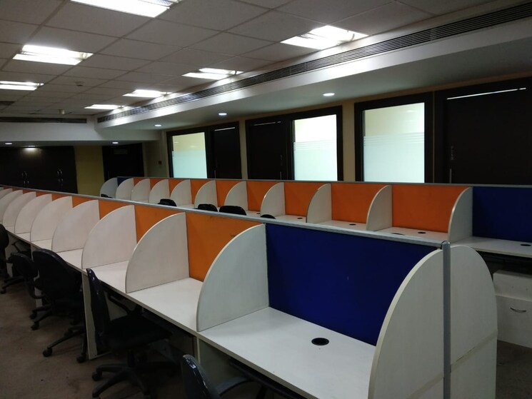 Team Area, bandra west Commercial Office Space 3000 Sq.Ft. In Bandra West Mumbai 8951722