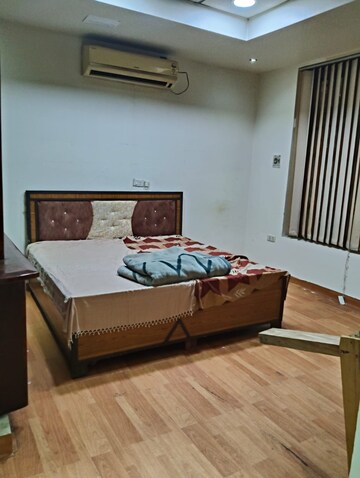 Bedroom in 3 BHK Independent House at Alpha 1 RWA, Alpha 1 Greater Noida – for Rent