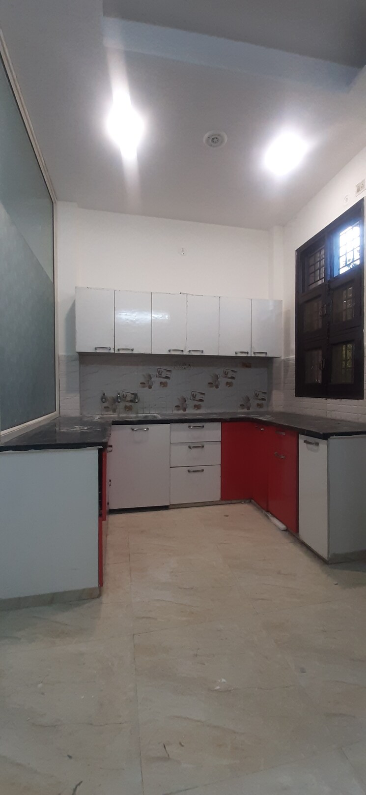 Kitchen, land-craft-golf-links-apartment-phase-1 3 Bedroom 100 Sq.Yd. Builder Floor In Pandav Nagar Ghaziabad 8951726