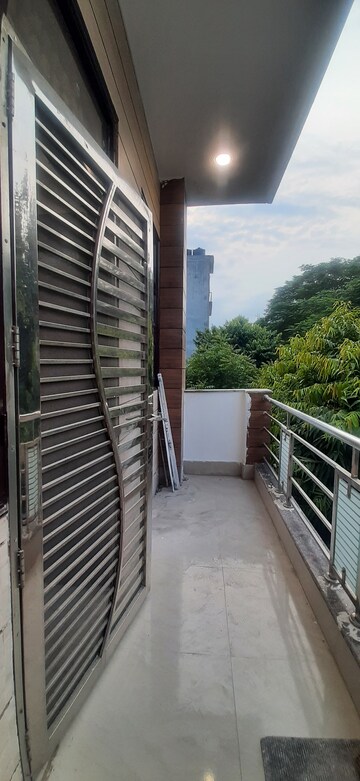 3 BHK Builder Floor For Sale in Land Craft Golf Links Apartment Phase 1, Pandav Nagar