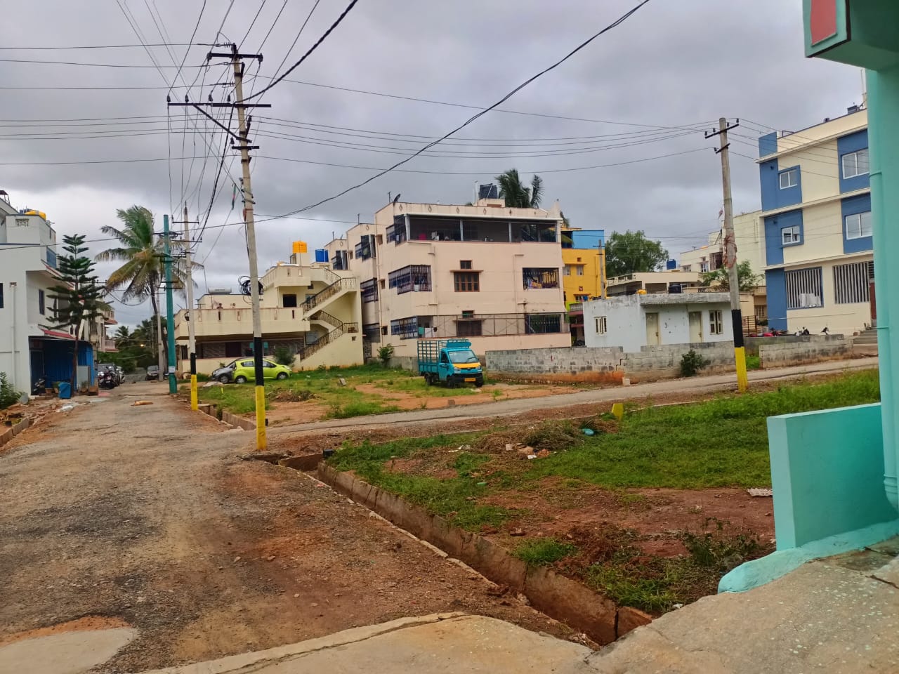 Plot For Sale in Kns Magnum Villa