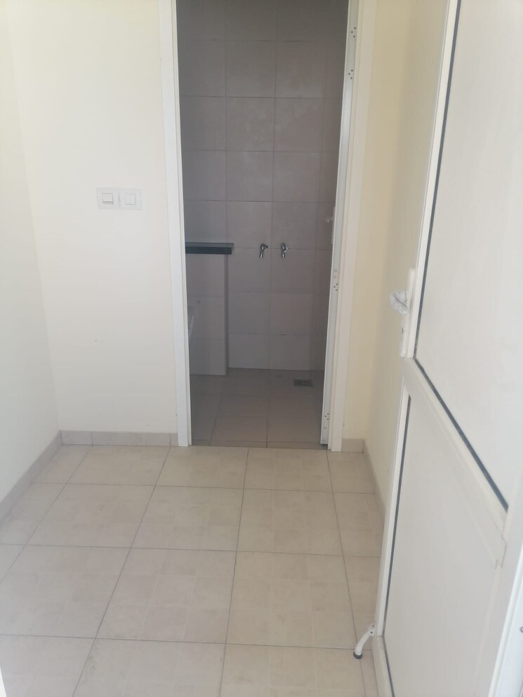 Bathroom, kelambakkam 1 Bedroom 542 Sq.Ft. Apartment In Kelambakkam Chennai 8951780