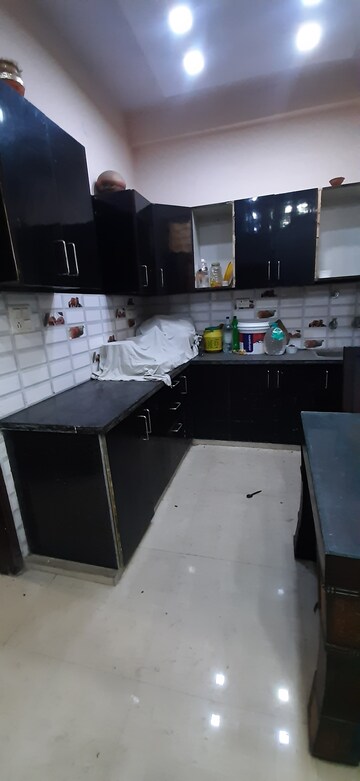 Kitchen in 3 BHK Builder Floor at Land Craft Golf Links Villa, Pandav Nagar – for Sale