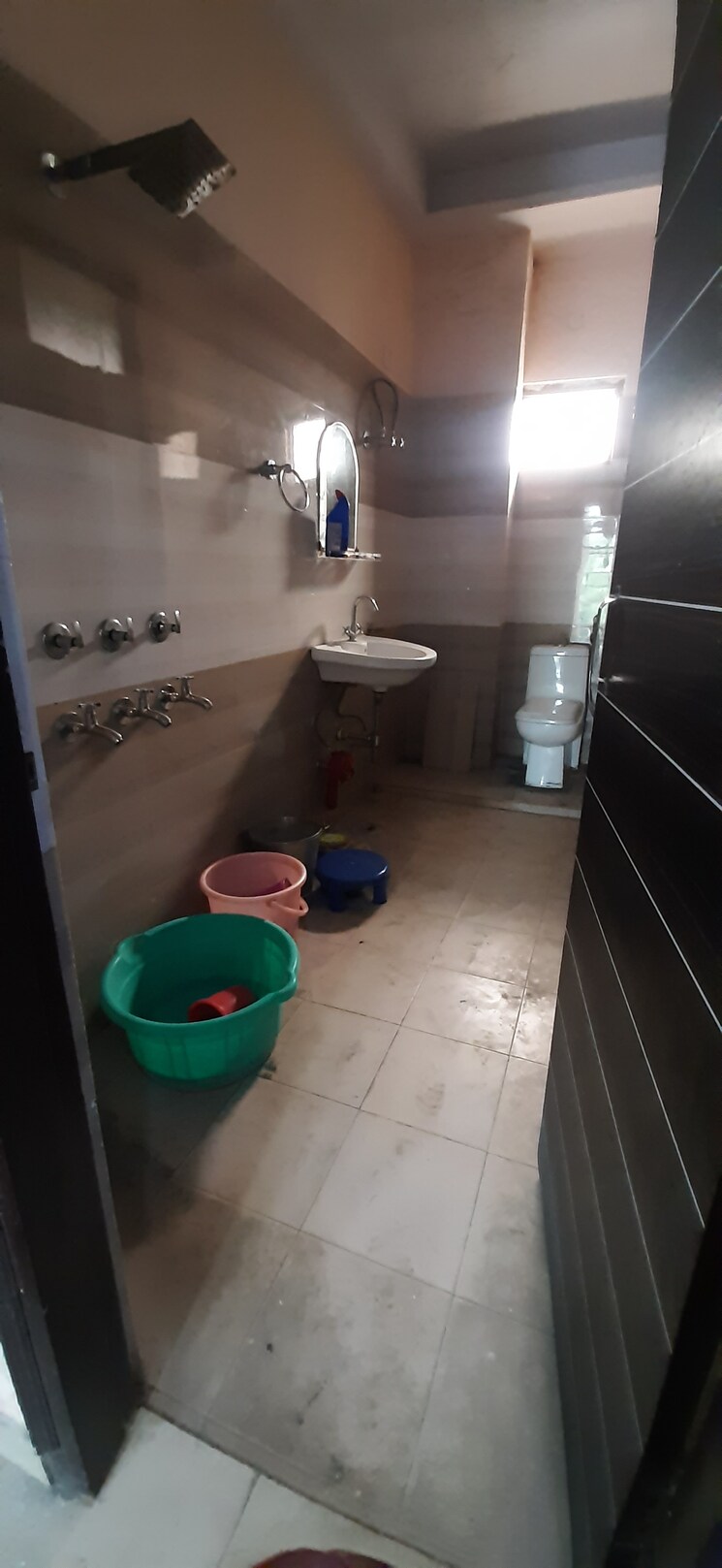 Team Area, land-craft-golf-links-villa 3 Bedroom 100 Sq.Yd. Builder Floor In Pandav Nagar Ghaziabad 8951773