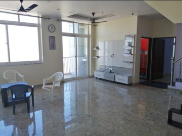 Living Room in 3 BHK Apartment at Amrapali Platinum, Sector 119 – for Rent