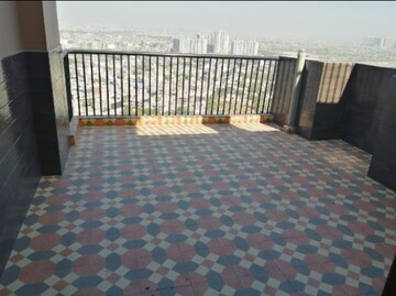 Balcony in 3 BHK Apartment at Amrapali Platinum, Sector 119 – for Rent