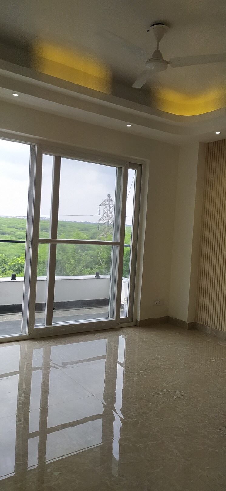 Balcony, sector 46 3 Bedroom 250 Sq.Yd. Builder Floor In Sector 46 Faridabad 8951843
