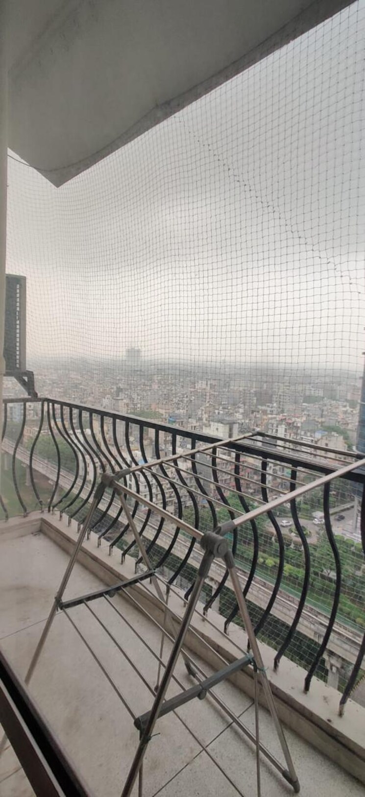 Balcony, ansal-sushant-apartments 3 Bedroom 1350 Sq.Ft. Apartment In Sushant Lok I Gurgaon 8951837